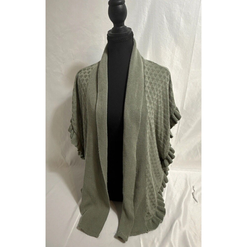 Joseph A Open Sweater Women’s Small Green Ruffled Edge Buttoned Patterned